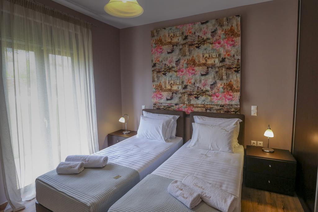 Ameadros Resort Mantzavináta Eksteriør billede